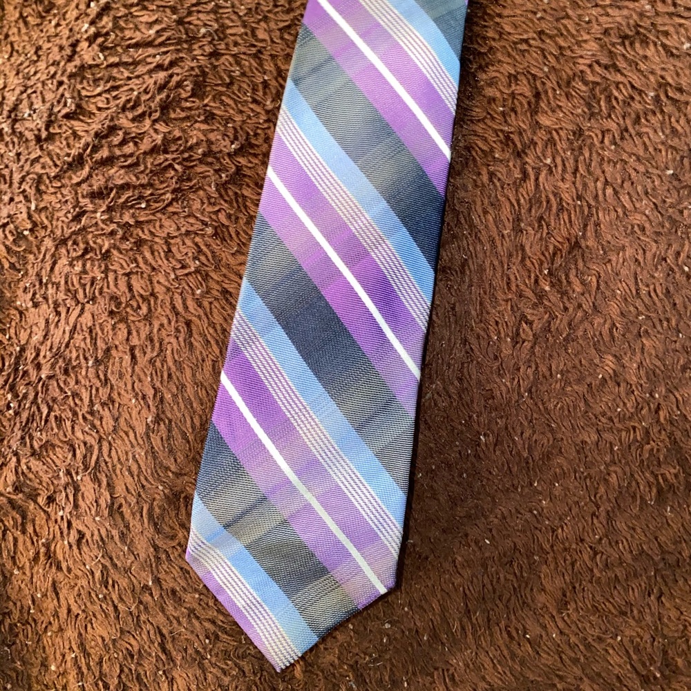 🤖  Ben Sherman Purple blue plaid thin neck tie